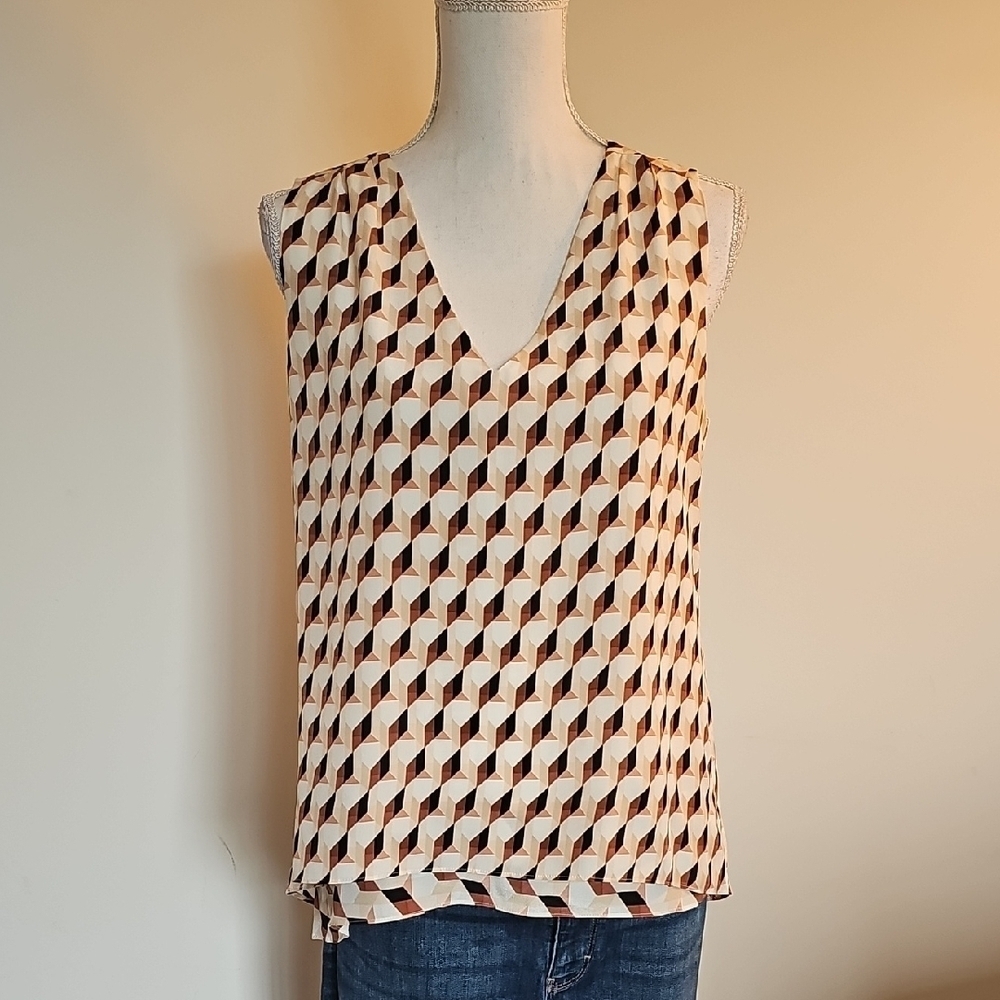 White House Black Market V-Neck Geometric Blouse
